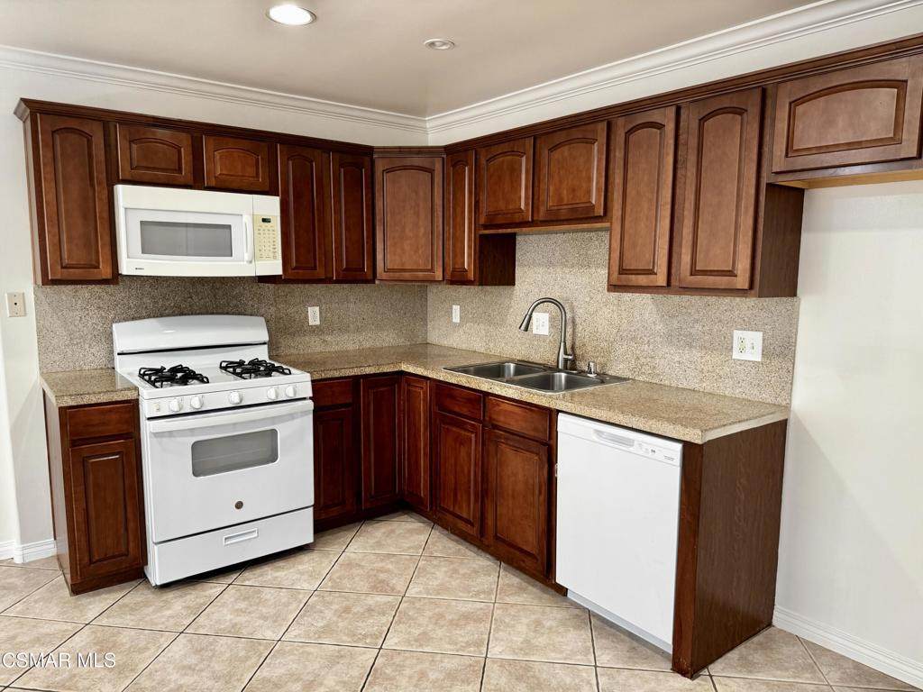 13525 Vanowen Street - Photo 1