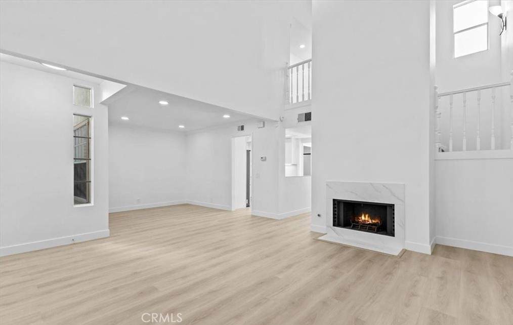16 Georgetown - Photo 1
