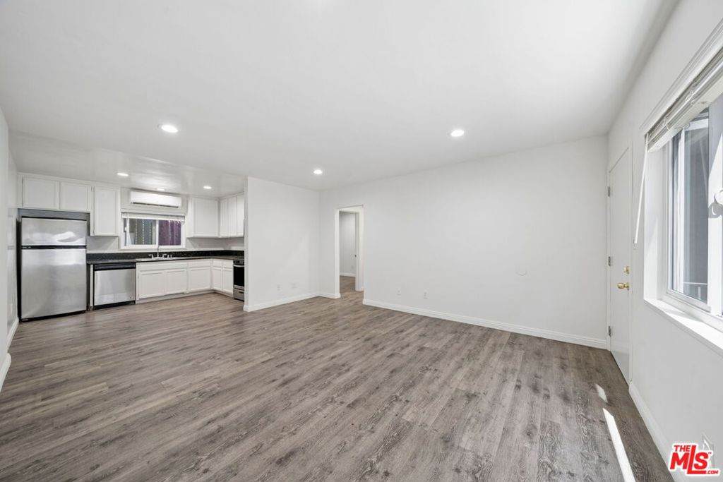 510 Pacific Avenue - Photo 1