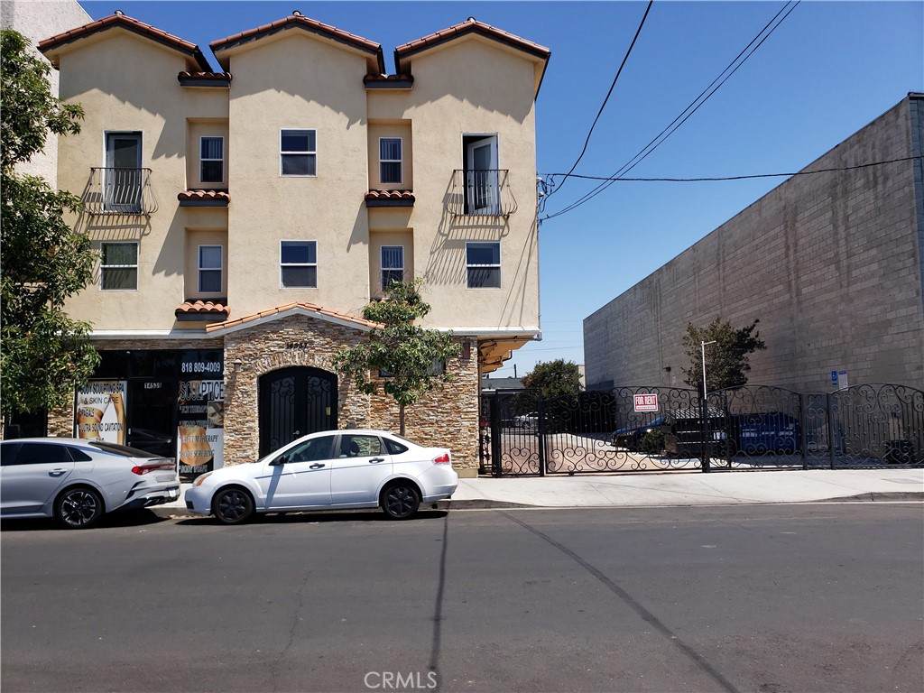 14537 Archwood Street - Photo 1