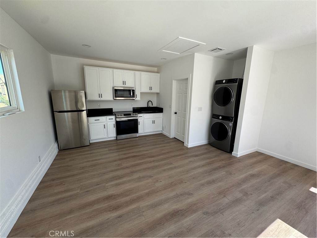 1415 Gary Place - Photo 1