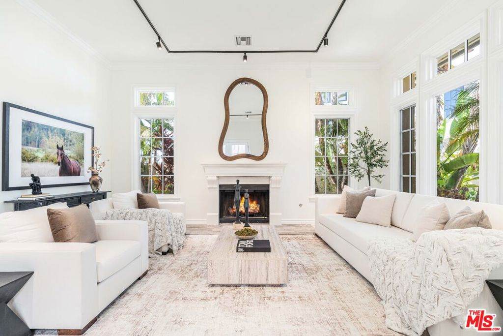 https://bt-photos.global.ssl.fastly.net/socal/orig_boomver_1_565774570-2.jpg