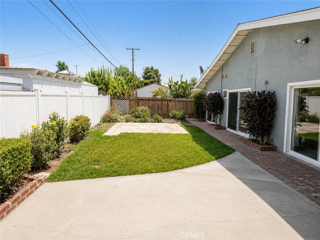 https://bt-photos.global.ssl.fastly.net/socal/orig_boomver_1_565834926-2.jpg