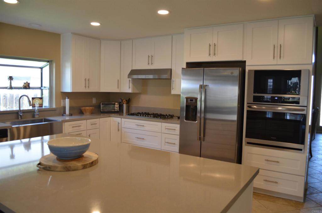 128 Roper Court - Photo 1