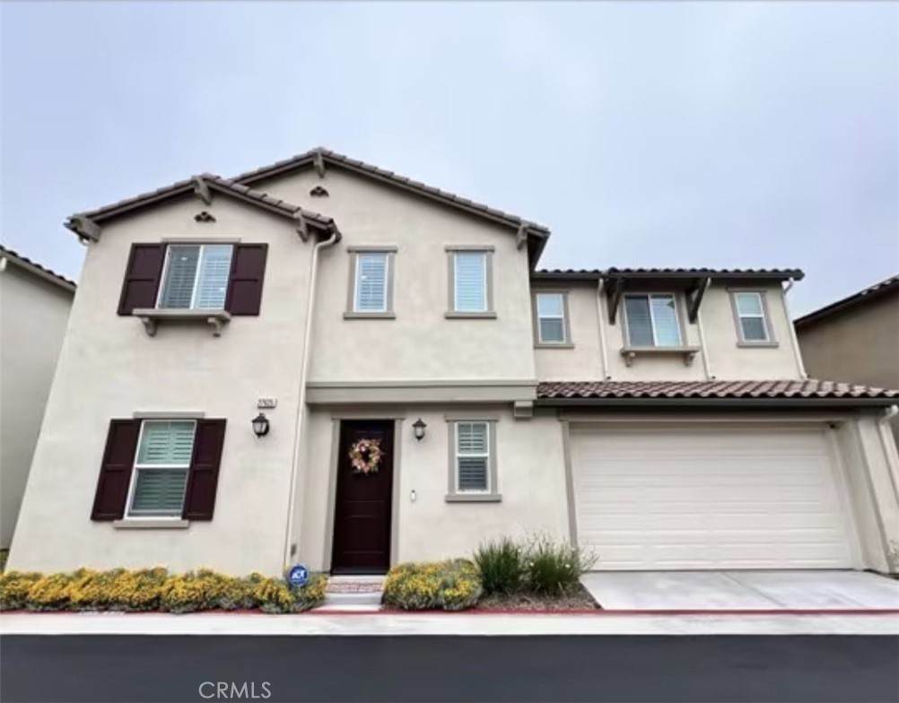 27625 Evergreen - Photo 1