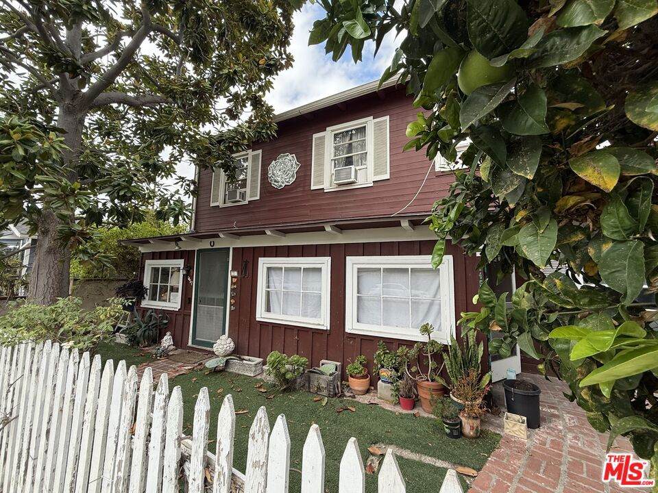 1455 Barry Avenue - Photo 1