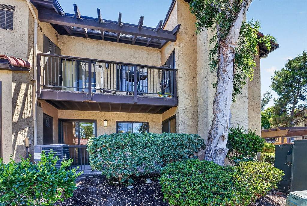 25661 Indian Hill - Photo 1