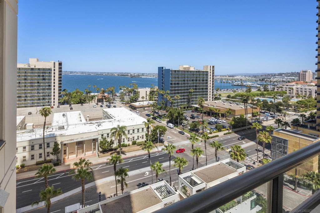 1205 Pacific Highway - Photo 1
