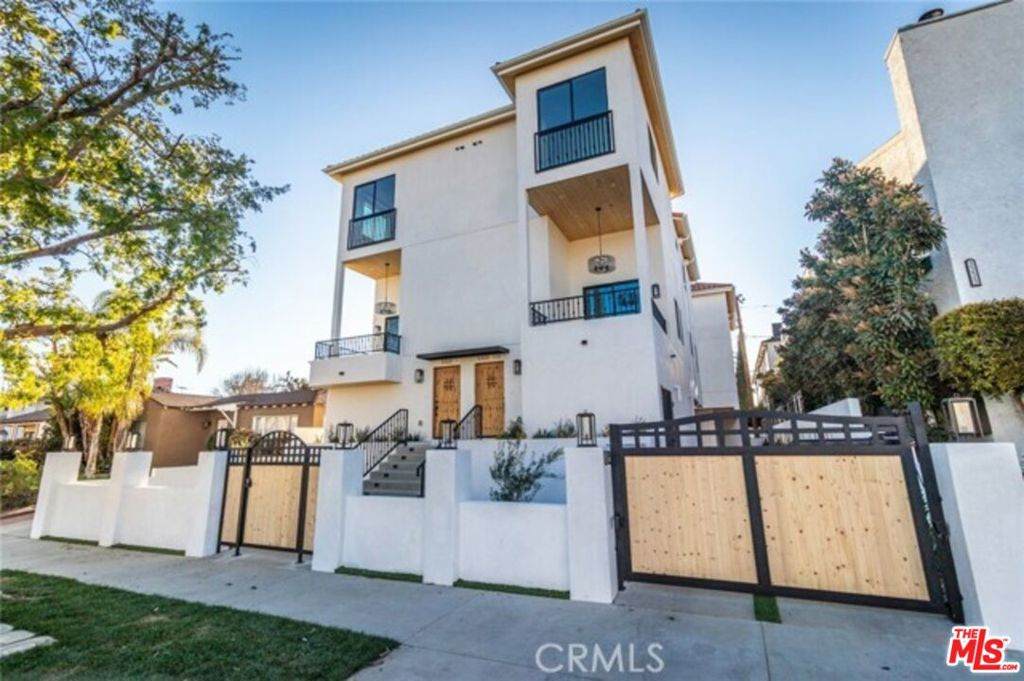 5325 Ben Avenue - Photo 1