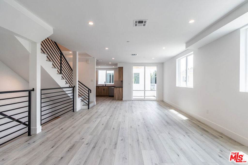 4293 Tujunga Avenue - Photo 1