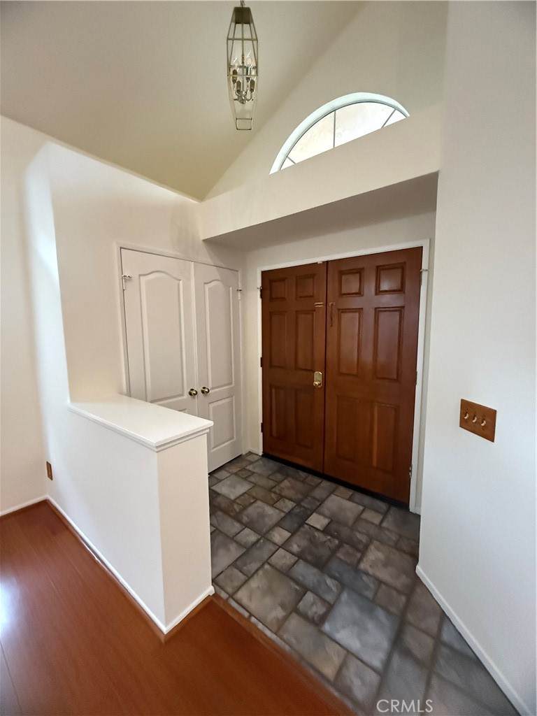 https://bt-photos.global.ssl.fastly.net/socal/orig_boomver_1_571840261-2.jpg