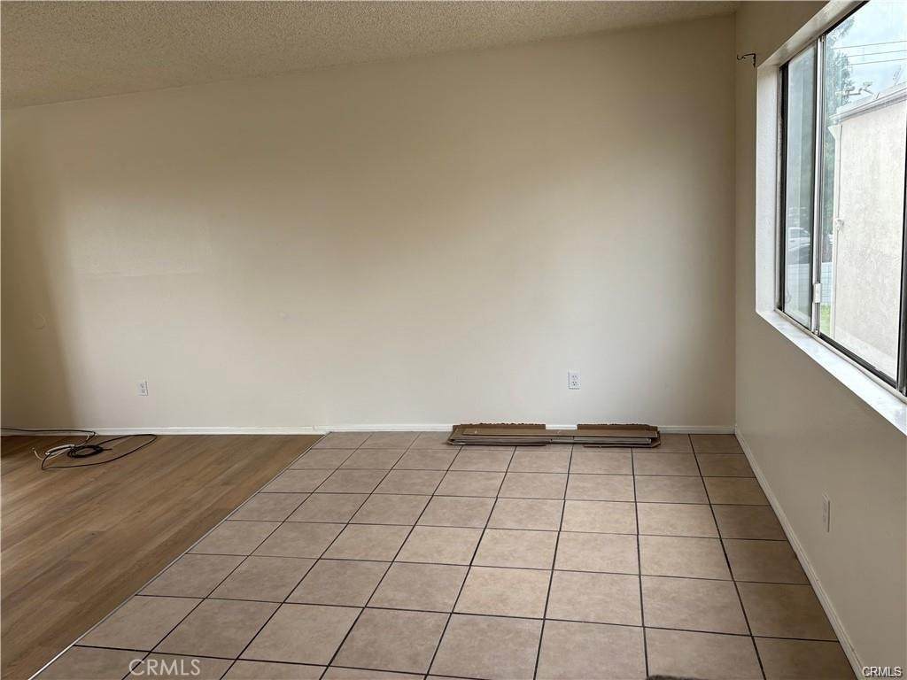 https://bt-photos.global.ssl.fastly.net/socal/orig_boomver_1_571873345-2.jpg