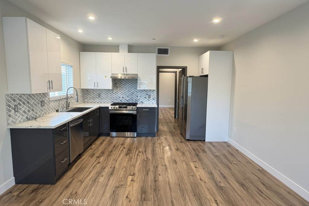 10936 Nettleton Street - Photo 1