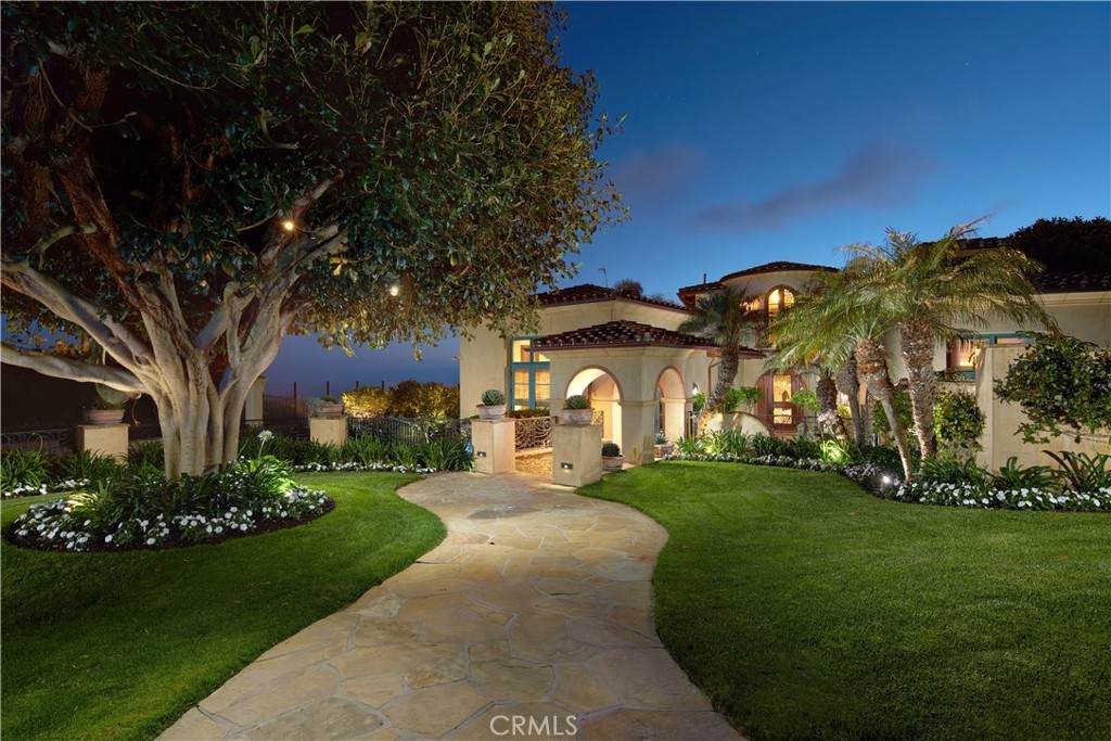 https://bt-photos.global.ssl.fastly.net/socal/orig_boomver_1_572008752-2.jpg