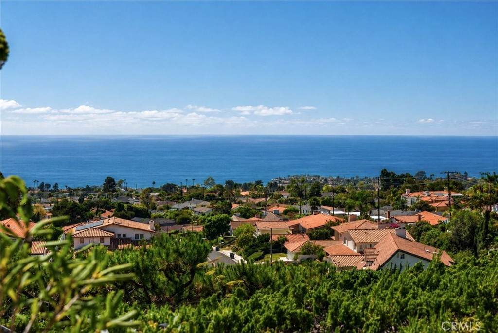 https://bt-photos.global.ssl.fastly.net/socal/orig_boomver_1_572244955-2.jpg
