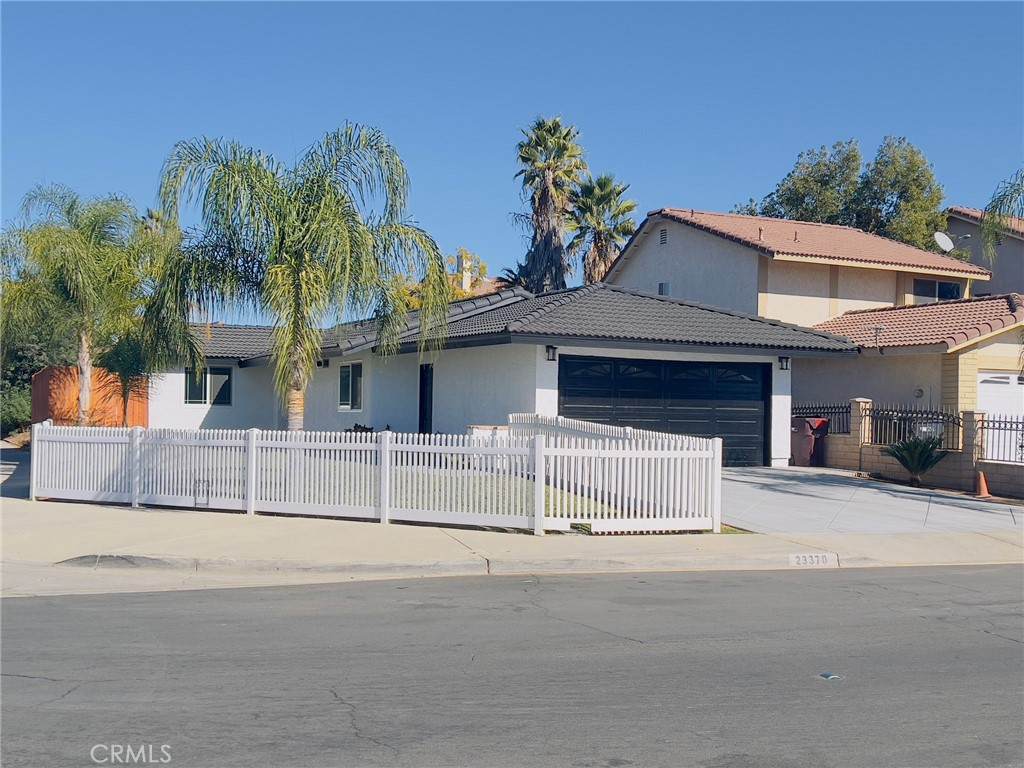 https://bt-photos.global.ssl.fastly.net/socal/orig_boomver_1_572707187-2.jpg
