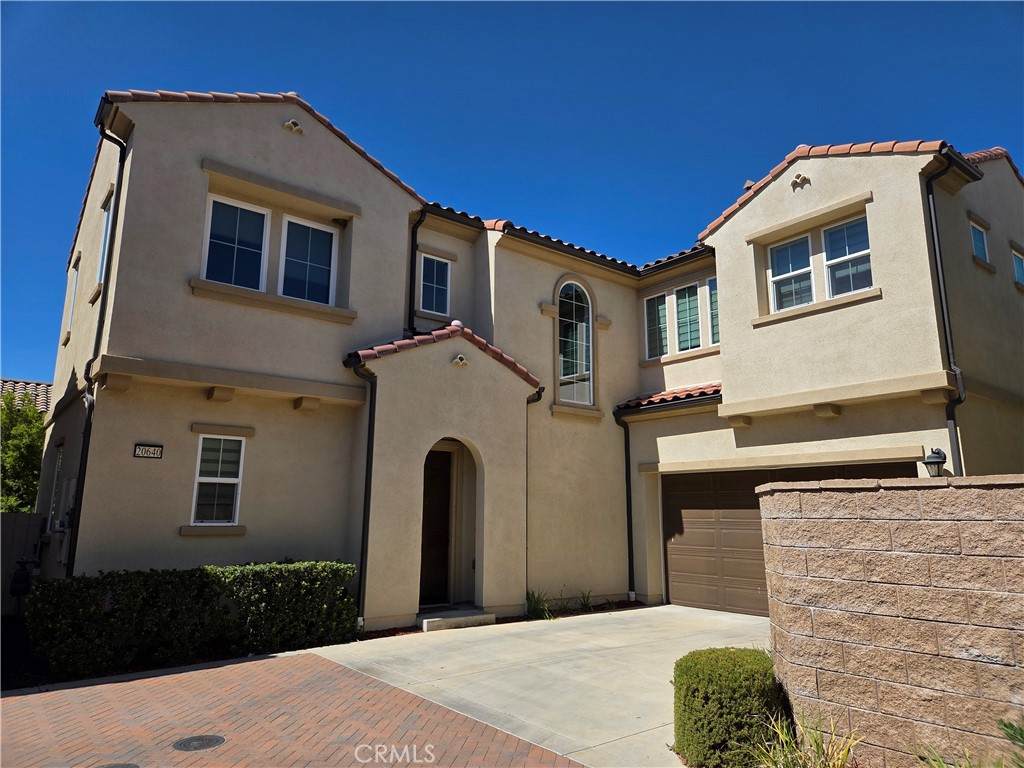20640 Chestnut - Photo 1