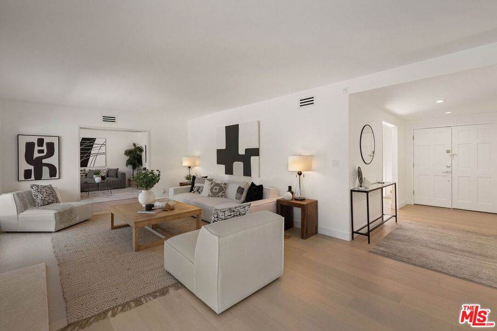 https://bt-photos.global.ssl.fastly.net/socal/orig_boomver_1_577594551-2.jpg