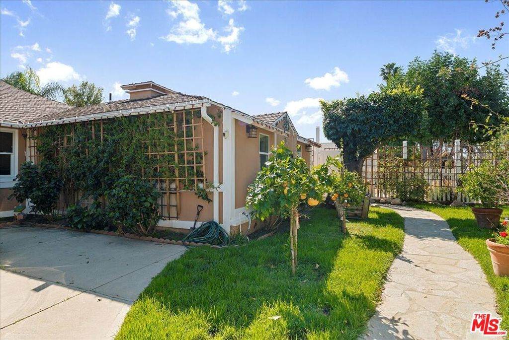 https://bt-photos.global.ssl.fastly.net/socal/orig_boomver_1_578176942-2.jpg