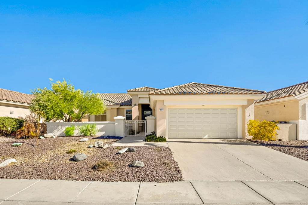 78804 Platinum Drive - Photo 1
