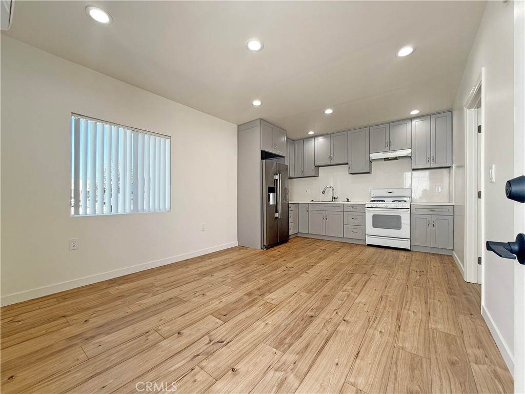 11245 Mclennan - Photo 1