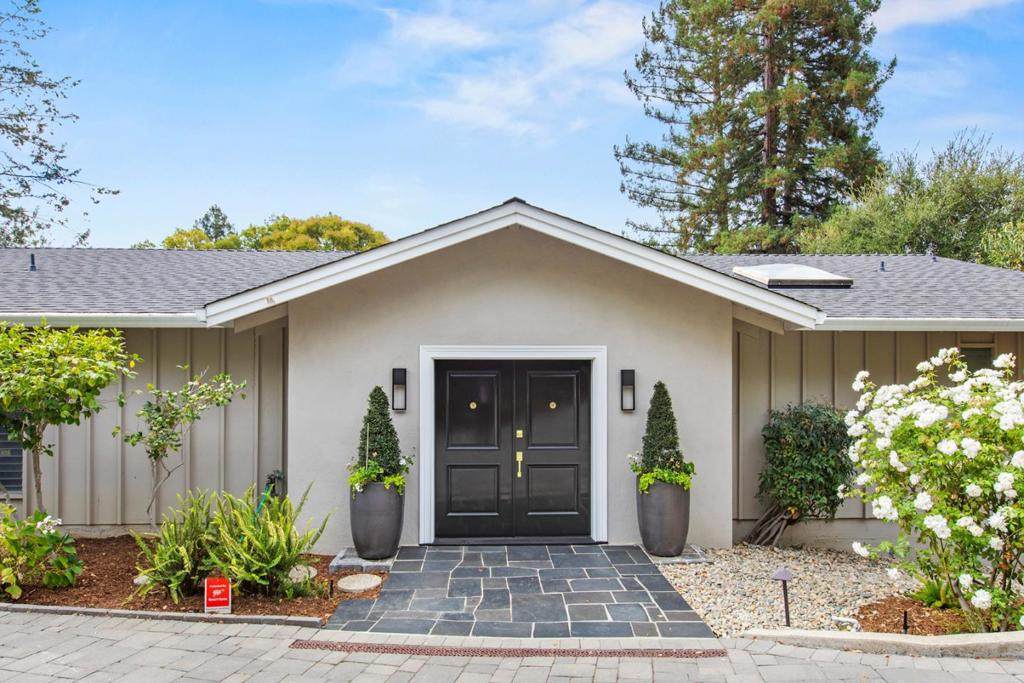 3 Trinity Court - Photo 1