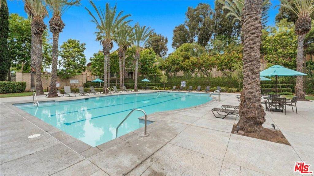 9135 Cullen Way - Photo 1