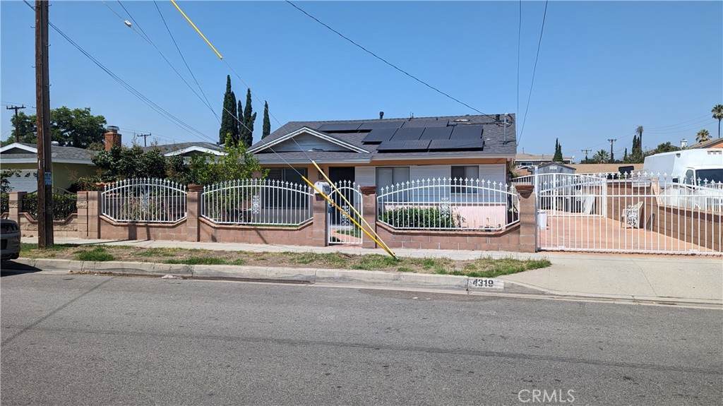 4319 La Rica - Photo 1