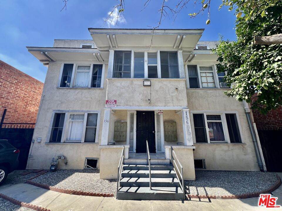 156 32nd Street - Photo 1