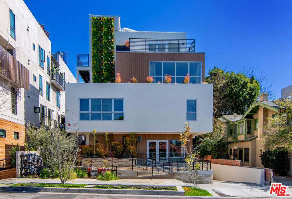 1236 Fairfax Avenue - Photo 1