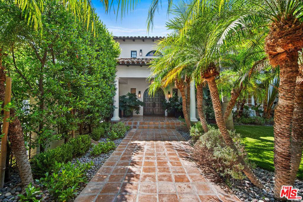 9928 Toluca Lake Avenue - Photo 1