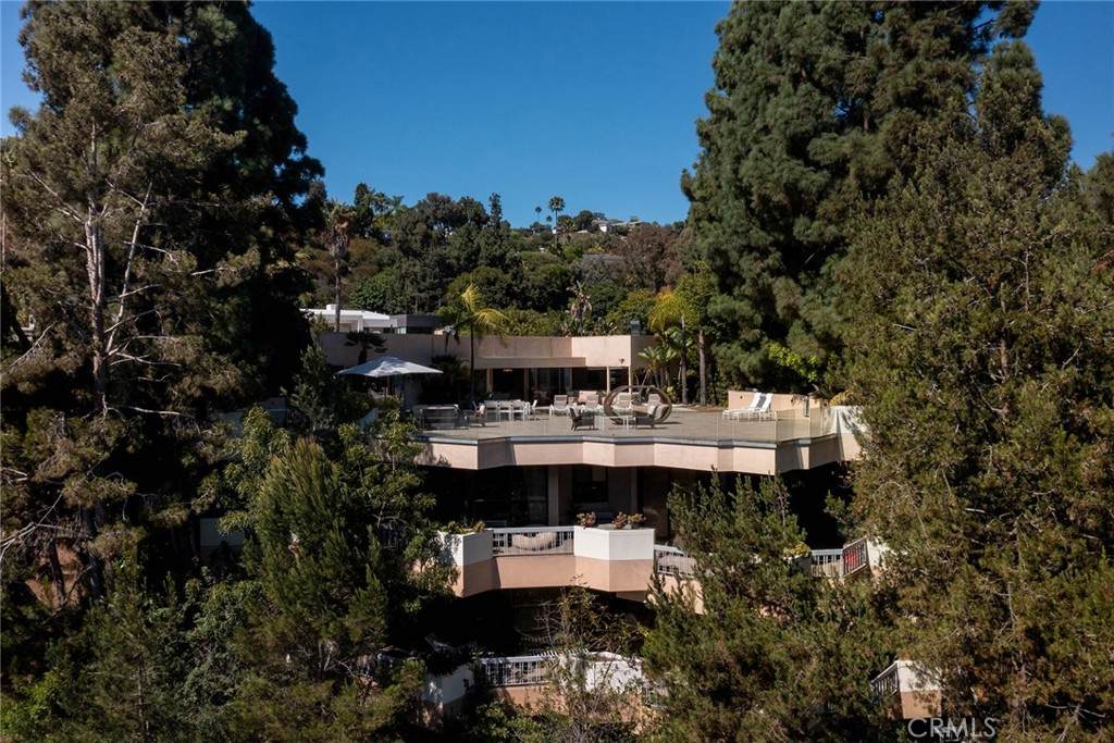 510 Leslie - Photo 1