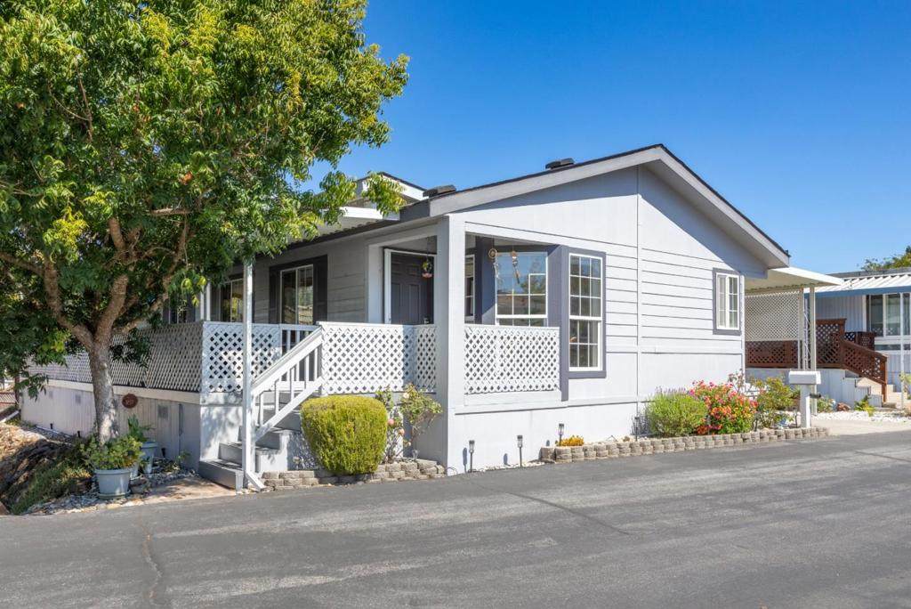 444 Whispering Pines Drive - Photo 1