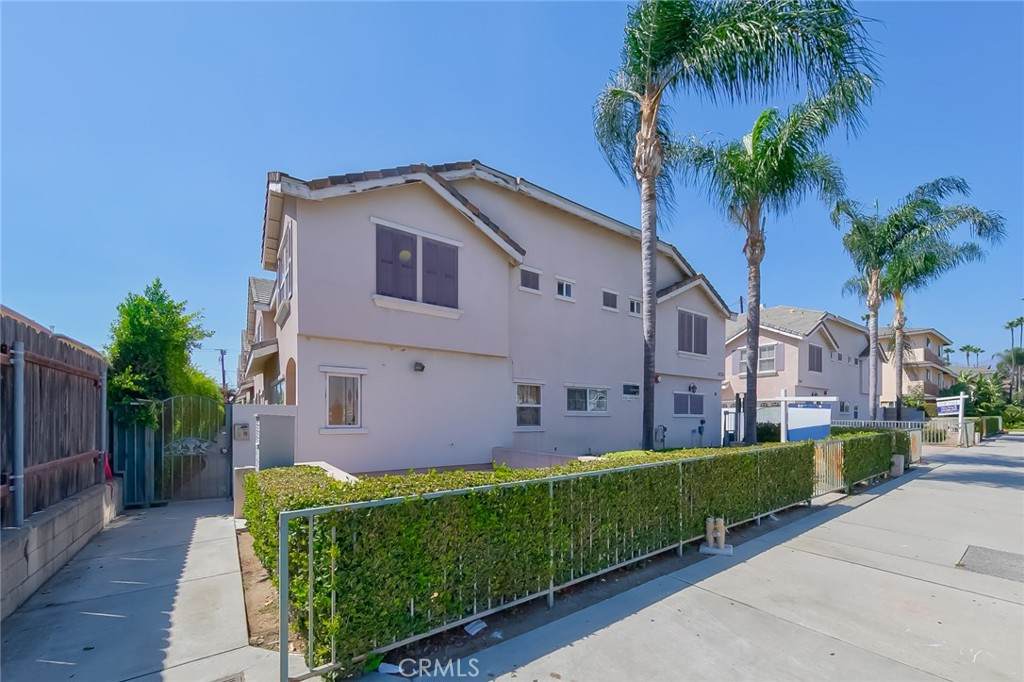 https://bt-photos.global.ssl.fastly.net/socal/orig_boomver_1_600622042-2.jpg