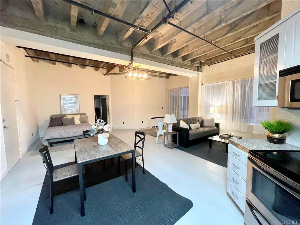 312 5th Street - Photo 1
