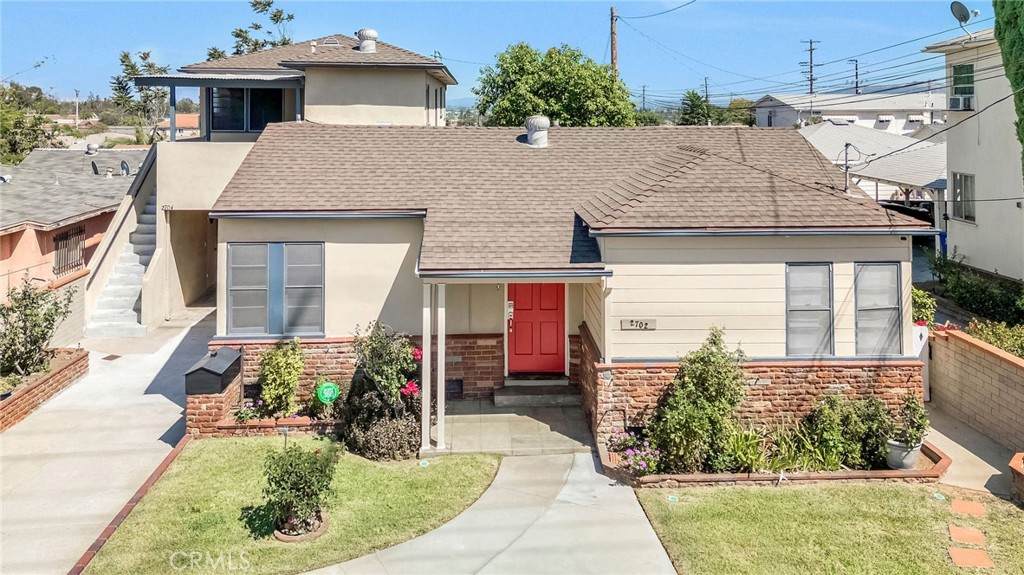 2702 Del Mar Ave - Photo 1