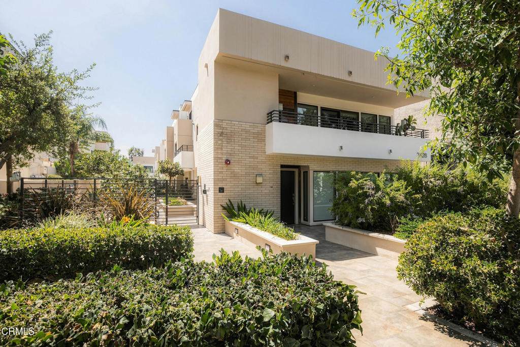 2428 Del Mar - Photo 1
