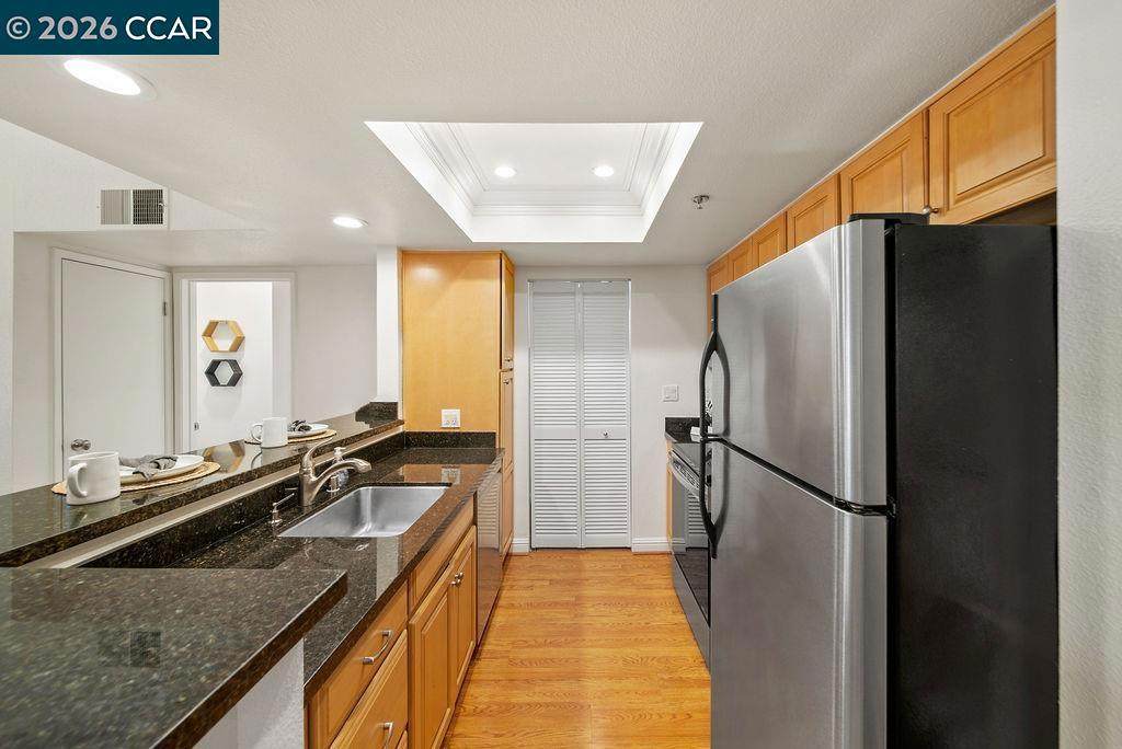 https://bt-photos.global.ssl.fastly.net/socal/orig_boomver_1_605284774-2.jpg