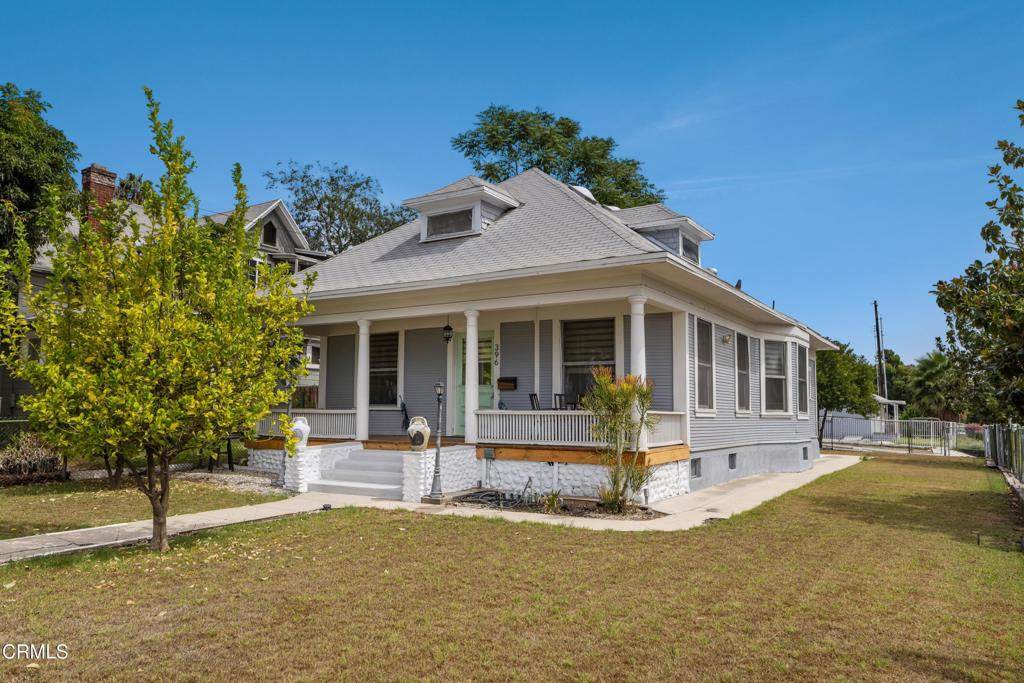 396 Summit Avenue - Photo 1