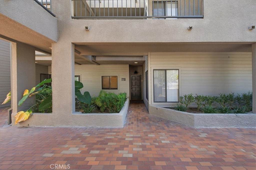 1310 Orange Grove - Photo 1