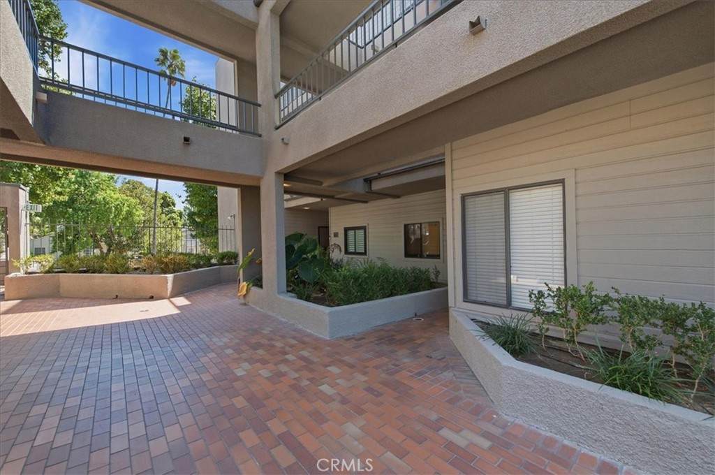 https://bt-photos.global.ssl.fastly.net/socal/orig_boomver_1_621061491-2.jpg