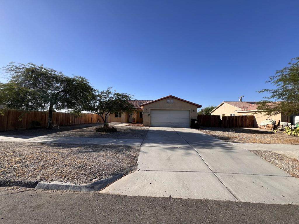 1276 Nile Drive - Photo 1