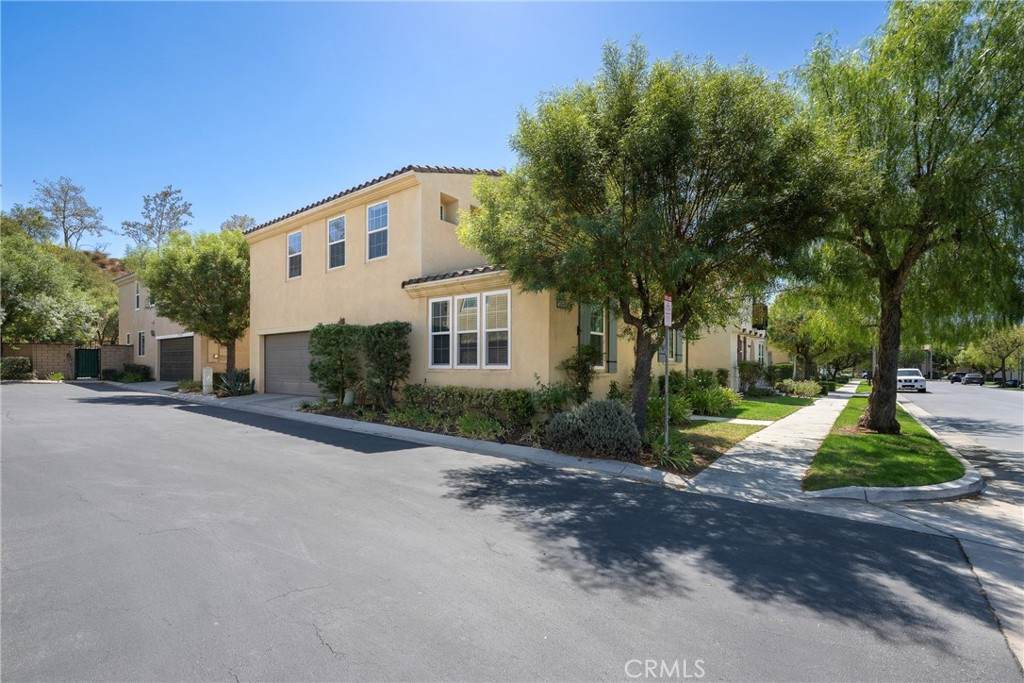 https://bt-photos.global.ssl.fastly.net/socal/orig_boomver_1_624947883-2.jpg