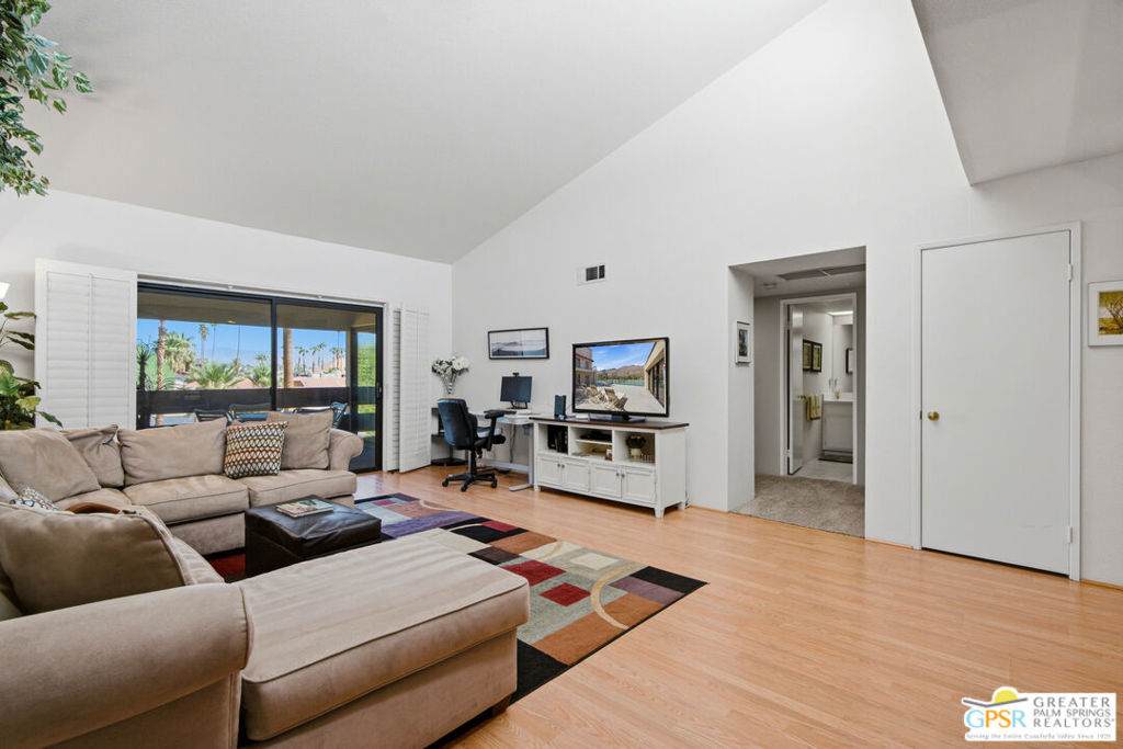 255 Avenida Caballeros - Photo 1