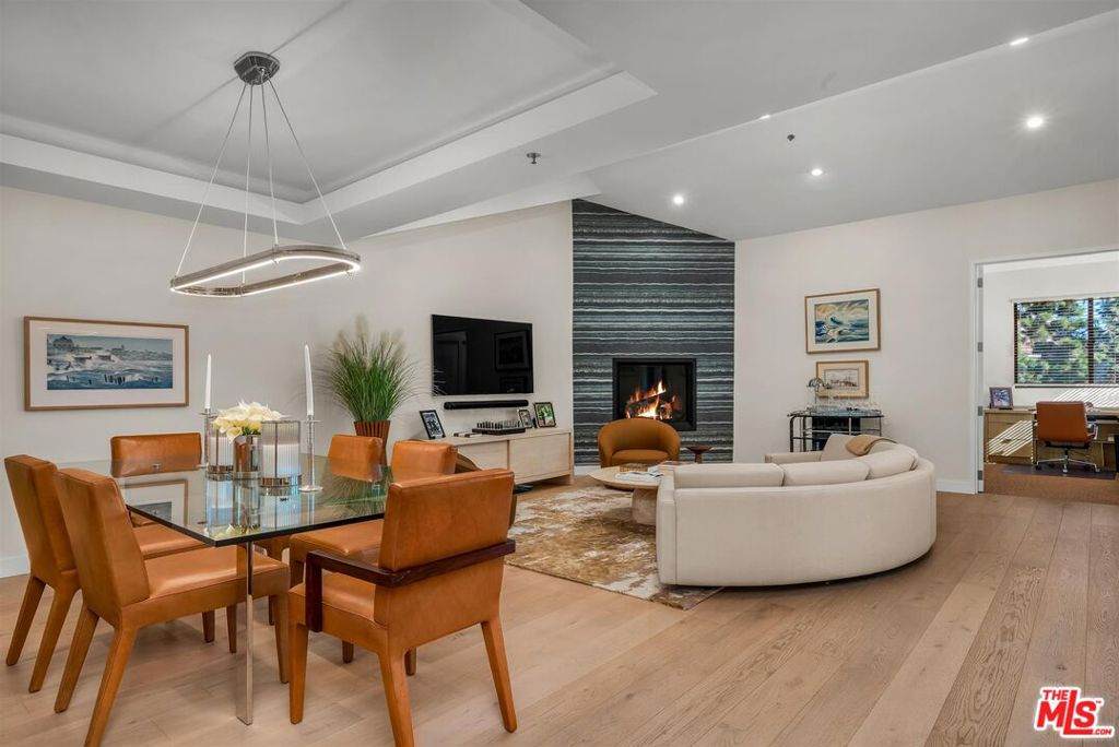 2122 Century Park Lane - Photo 1