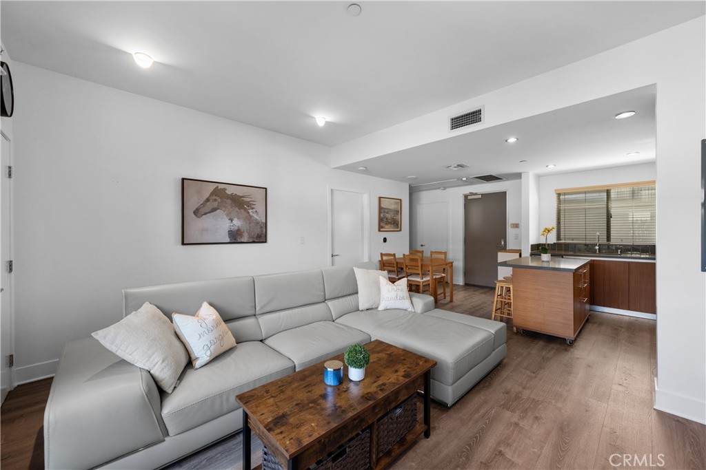 1700 Sawtelle Boulevard - Photo 1