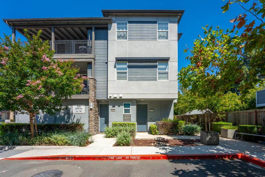 345 Rhythm Lane - Photo 1