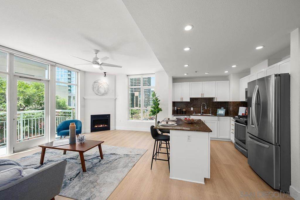 1240 India Street - Photo 1