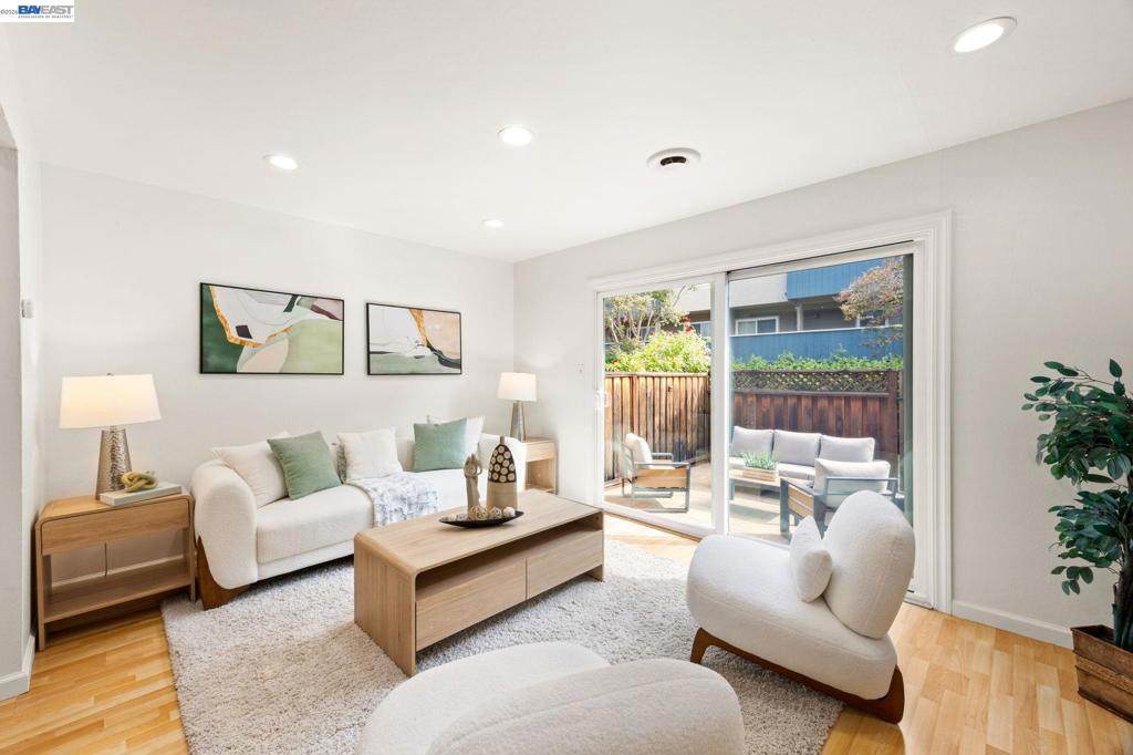 7070 Rainbow Dr - Photo 1