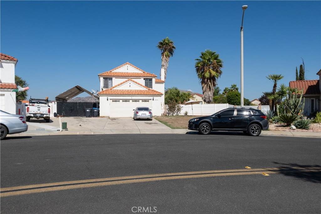 https://bt-photos.global.ssl.fastly.net/socal/orig_boomver_1_630621723-2.jpg